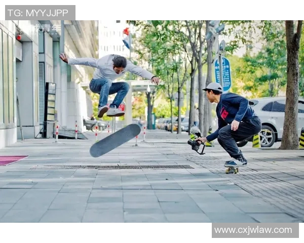 黄秀英回顾滑板生涯:从初学者到行业先锋的心路历程 黄秀英回顾滑板生涯:从初学者到行业先锋的心路历程