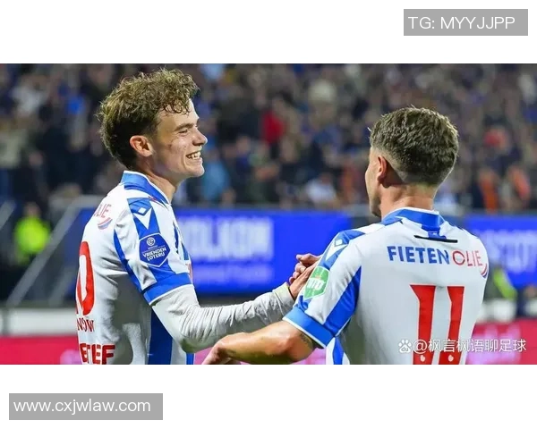 瓦尔维克主场迎战埃因霍温双方争夺关键三分的激烈对决