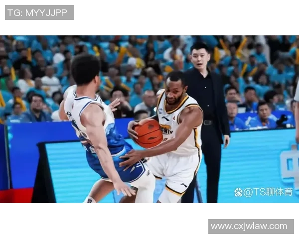 辽宁与新疆季后赛第五场对决精彩回顾及赛后分析