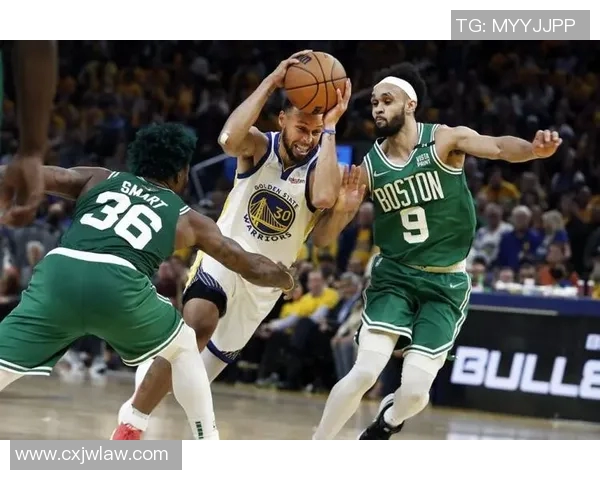 凯尔特人与勇士的历史对决回顾与分析